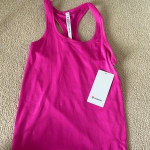 NWT sonic pink swiftly tech racerback 2.0